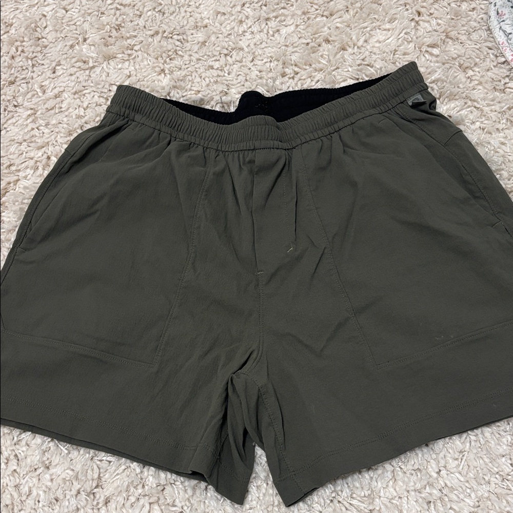 Men's Olive Green Shorts